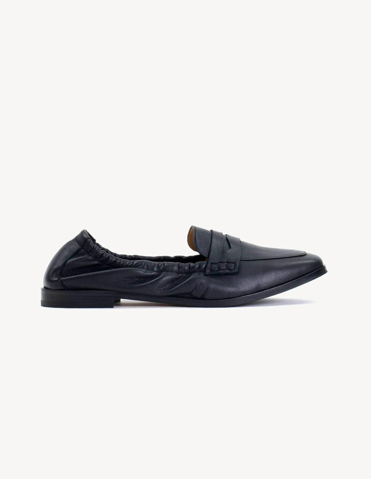 Loafer Cate Preto