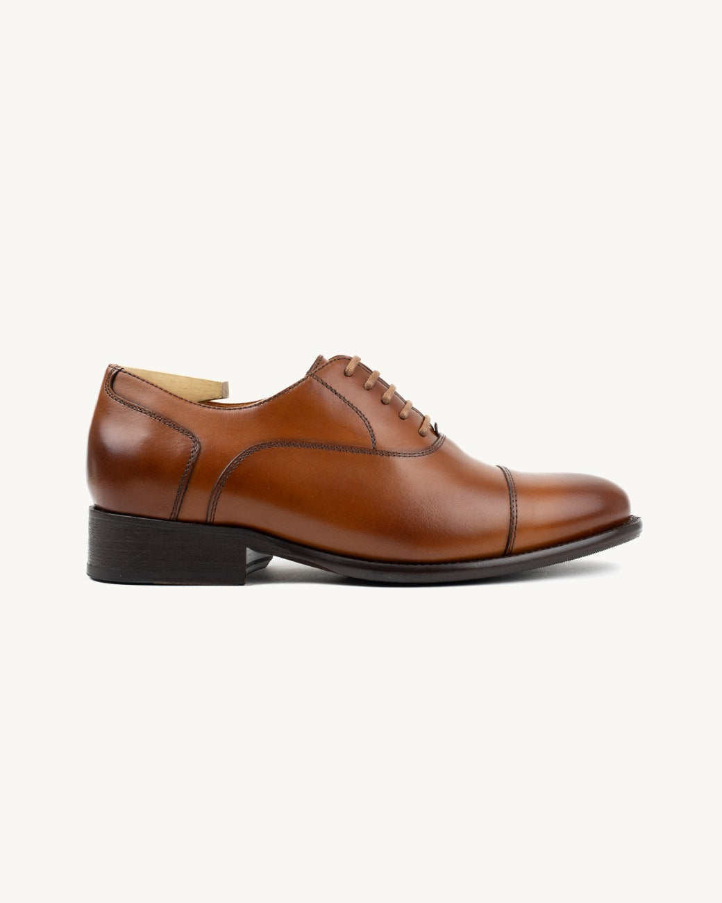 oxford castanho mulher