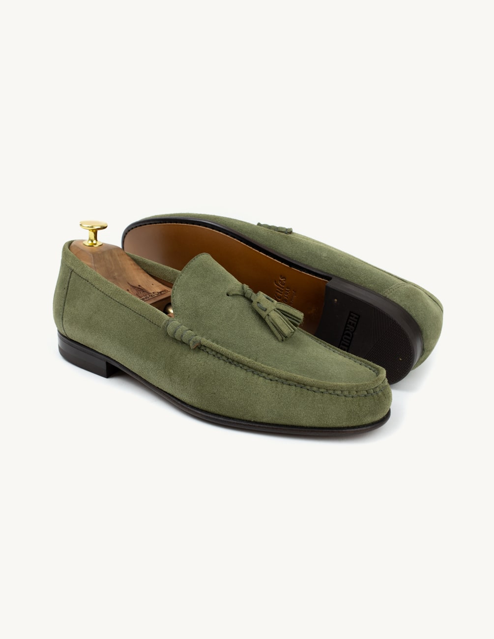 H82937CVD Loafer verde camurça