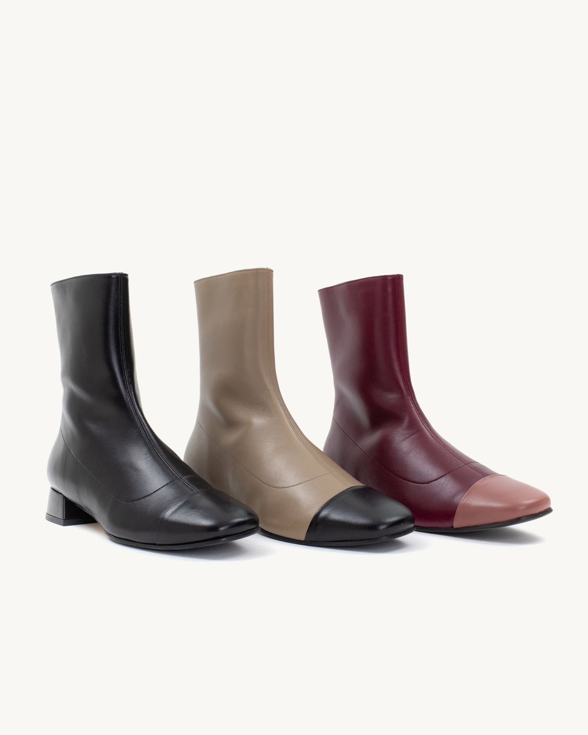Botas Irís Bege e Preto