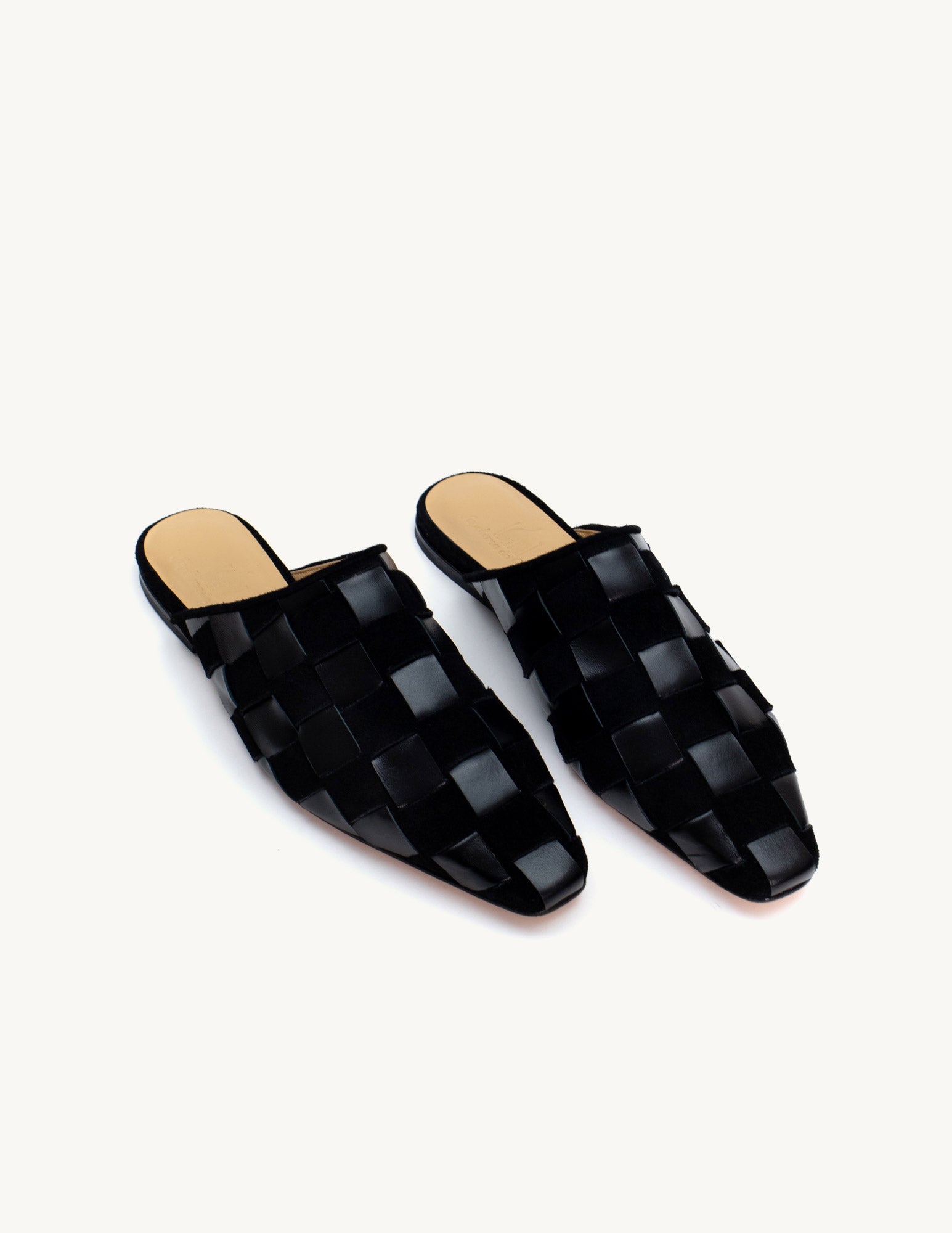 Mule Lola Preto