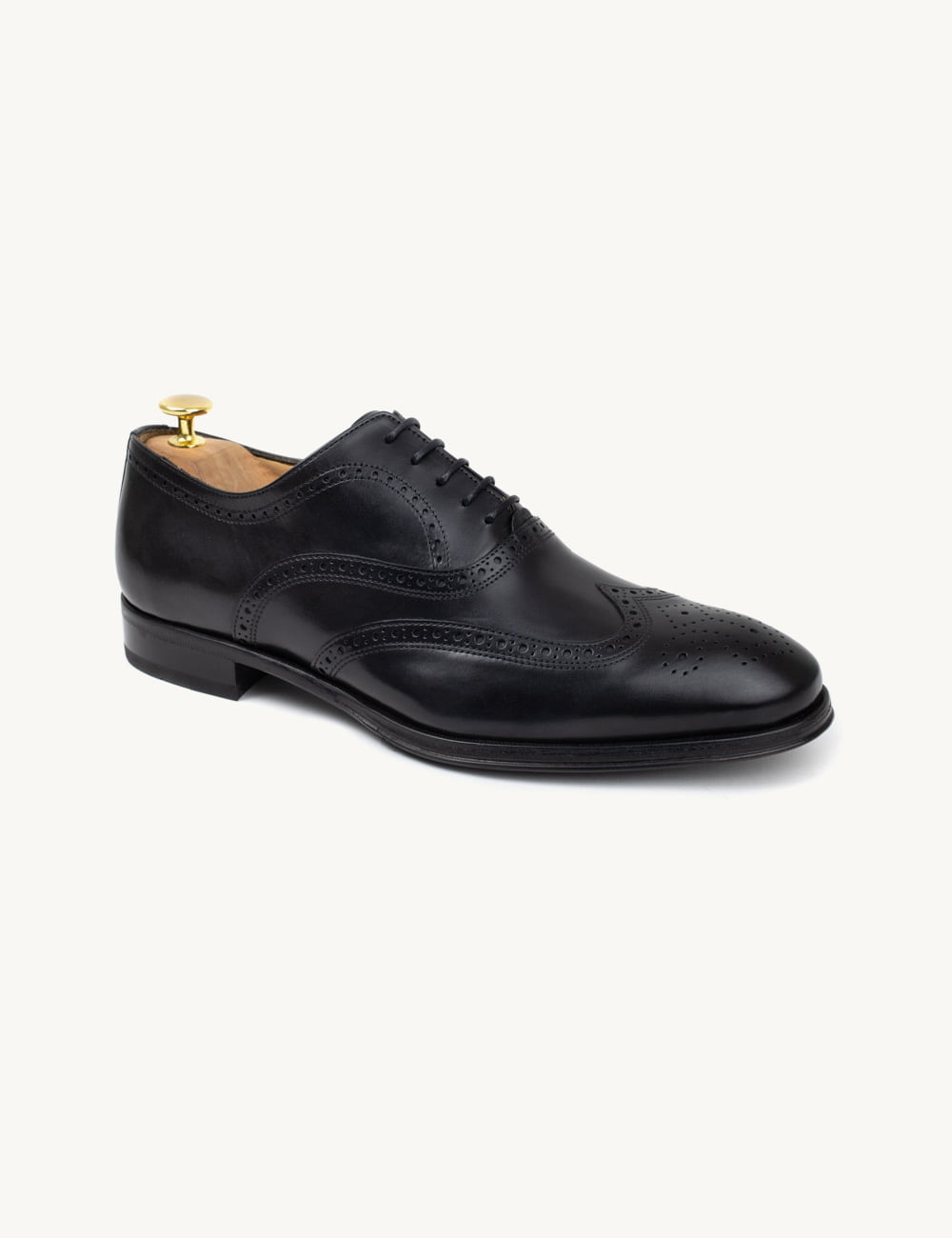 Sapatos Oxford com Brogues confortáveis - feitos à mão e em pele genuína.