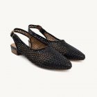 Black flat sandal
