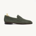 Loafers em camurça verde para homem